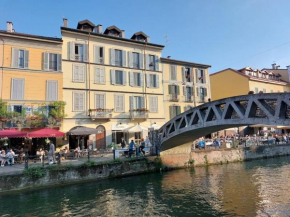 The painter house on the river